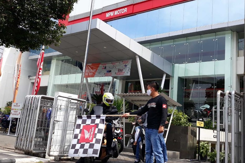 Jalin Kebersamaan, Komunitas Honda  ADV150 Malang Nongkrong Bareng Prokes di MPM Cafe Riders