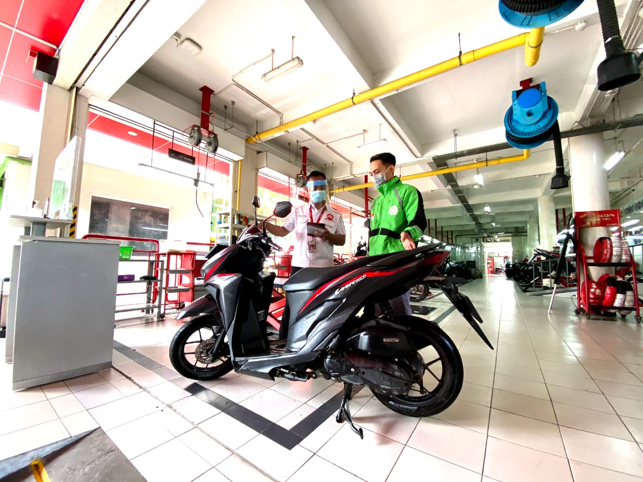 MPM Honda Jatim Berikan Layanan Special Khusus bagi Pahlawan Kesehatan
