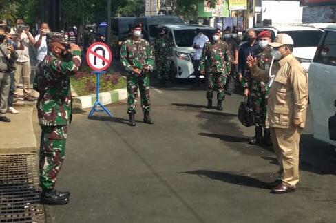Prabowo Beri Semangat Komcad di Kota Malang