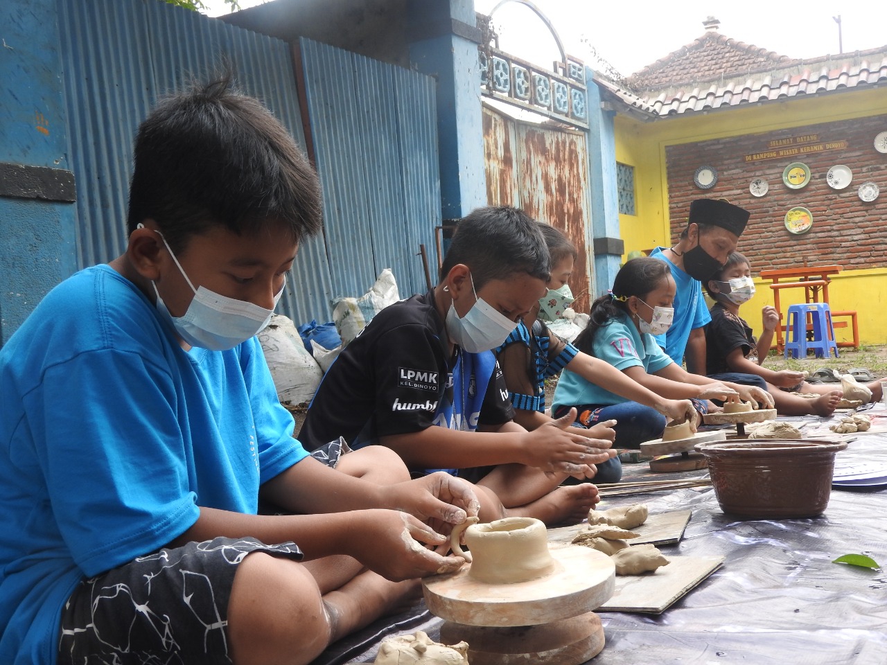Festival Keramik Dinoyo Jadi Sarana Edukasi Anak-Anak