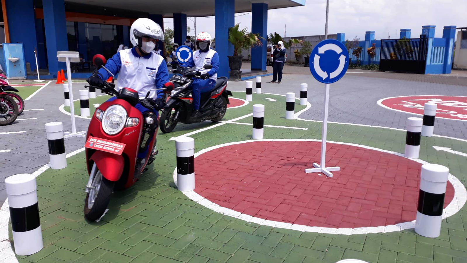 MPM Honda Jatim Edukasi Siswa Calon Duta Safety Riding