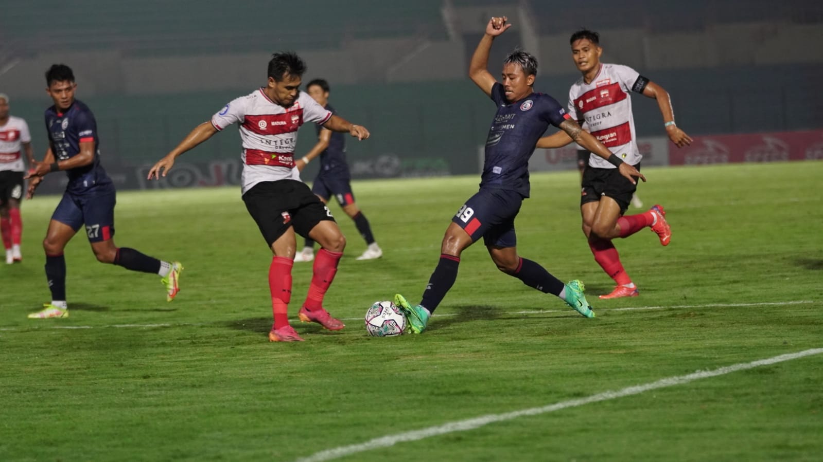 Pelatih Arema FC Bersyukur Menangi Duel Jatim Lawan Madura United