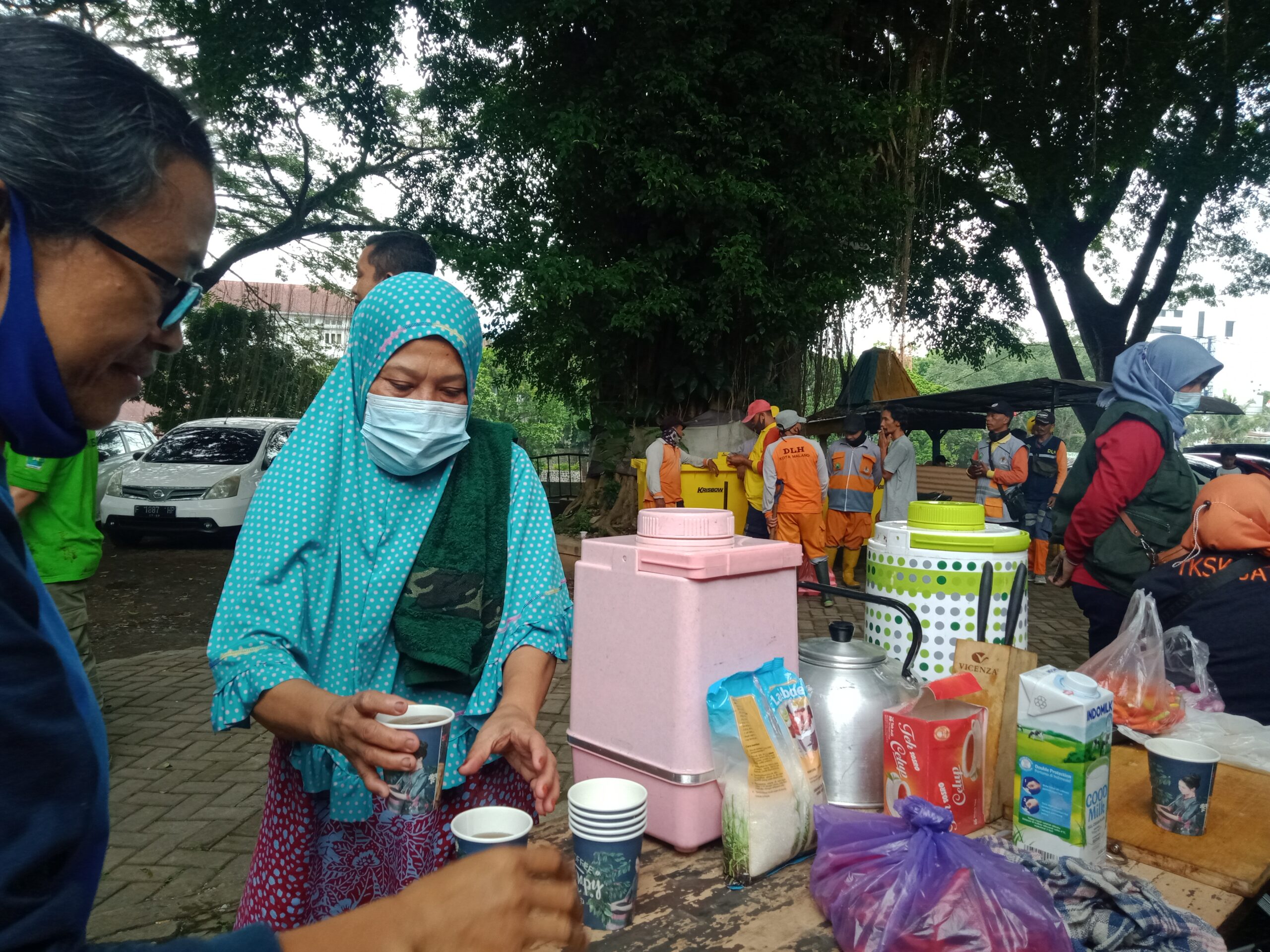 Satu Dapur Umum untuk Fasilitasi Warga Terdampak Banjir di Kota Malang