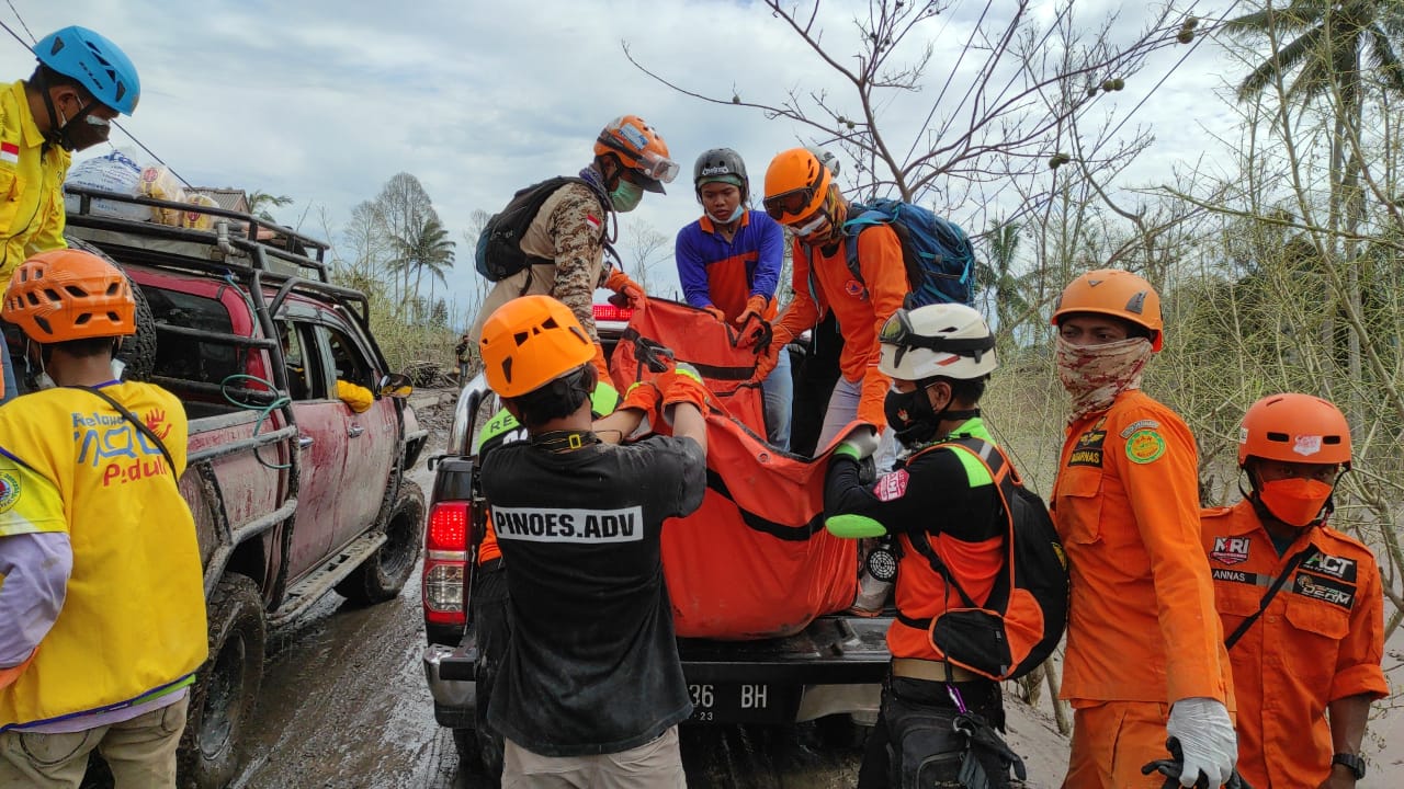 Korban Erupsi Gunung Semeru Jadi 43 Orang Meninggal Dunia