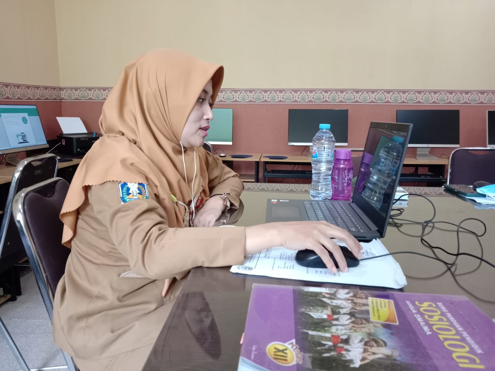 Covid-19 Serang SMAN 8 Kota Malang, Wali Murid Resah, Kasek Putuskan Belajar Daring Penuh