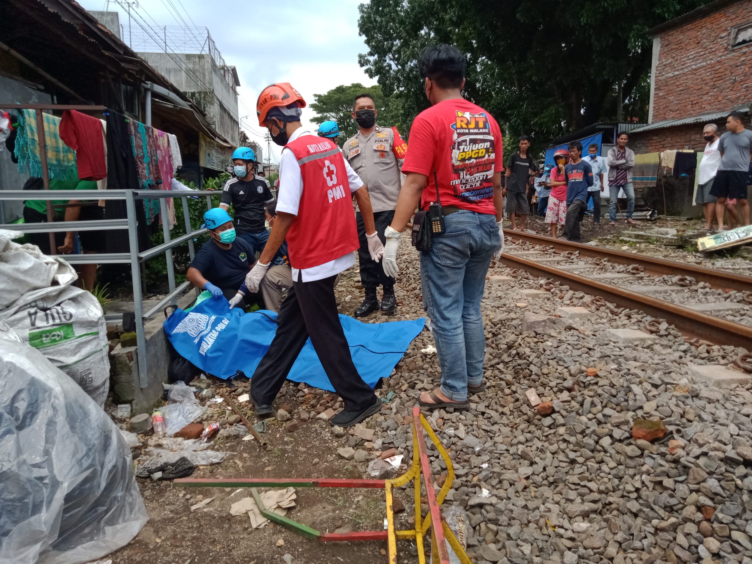 Pegawai Kejari Kota Malang Tewas Terserempet Kereta Api Tawang Alun