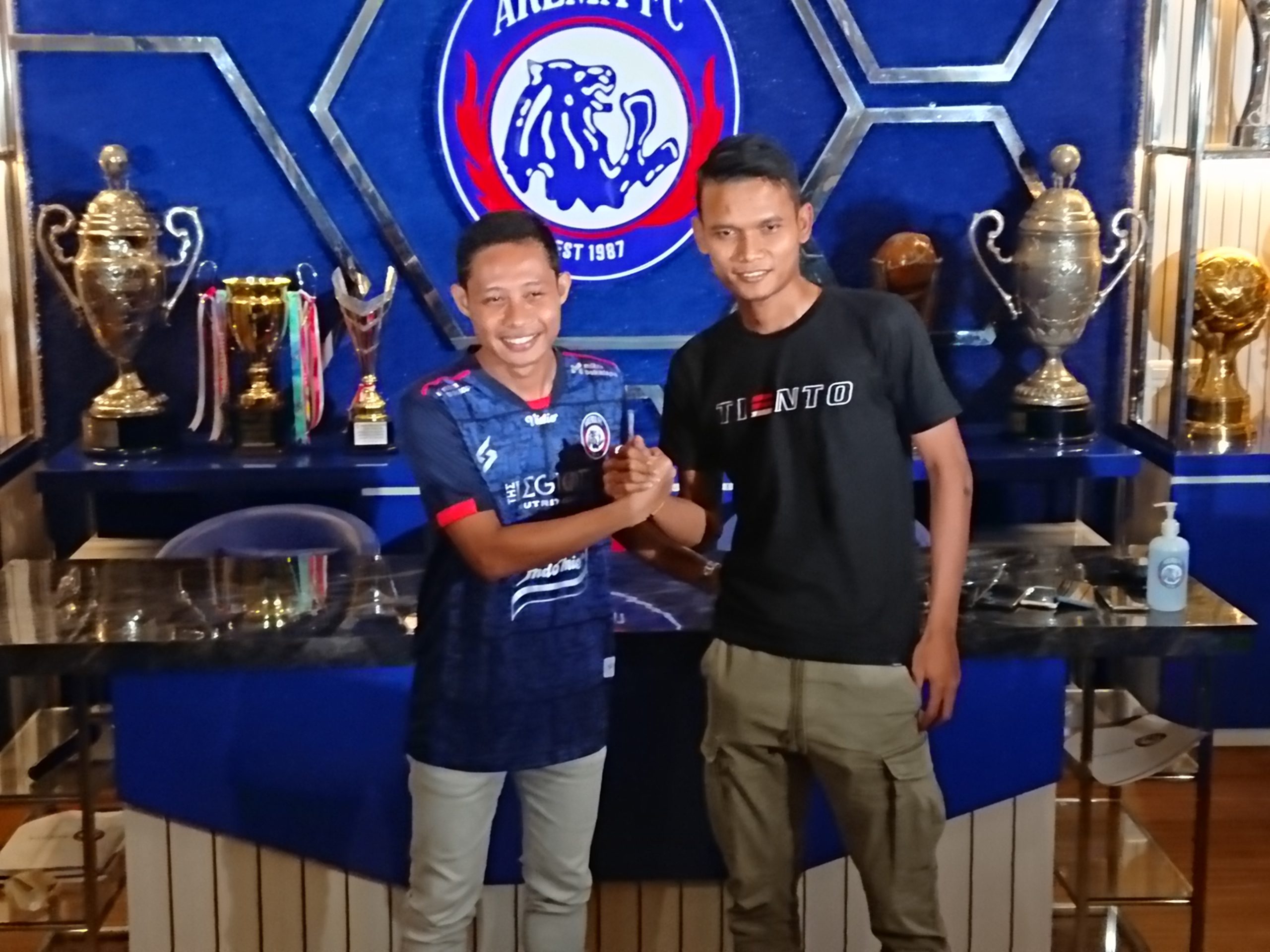 Ikhfanul Alam Rela Berkoban Demi Evan Dimas di Arema FC