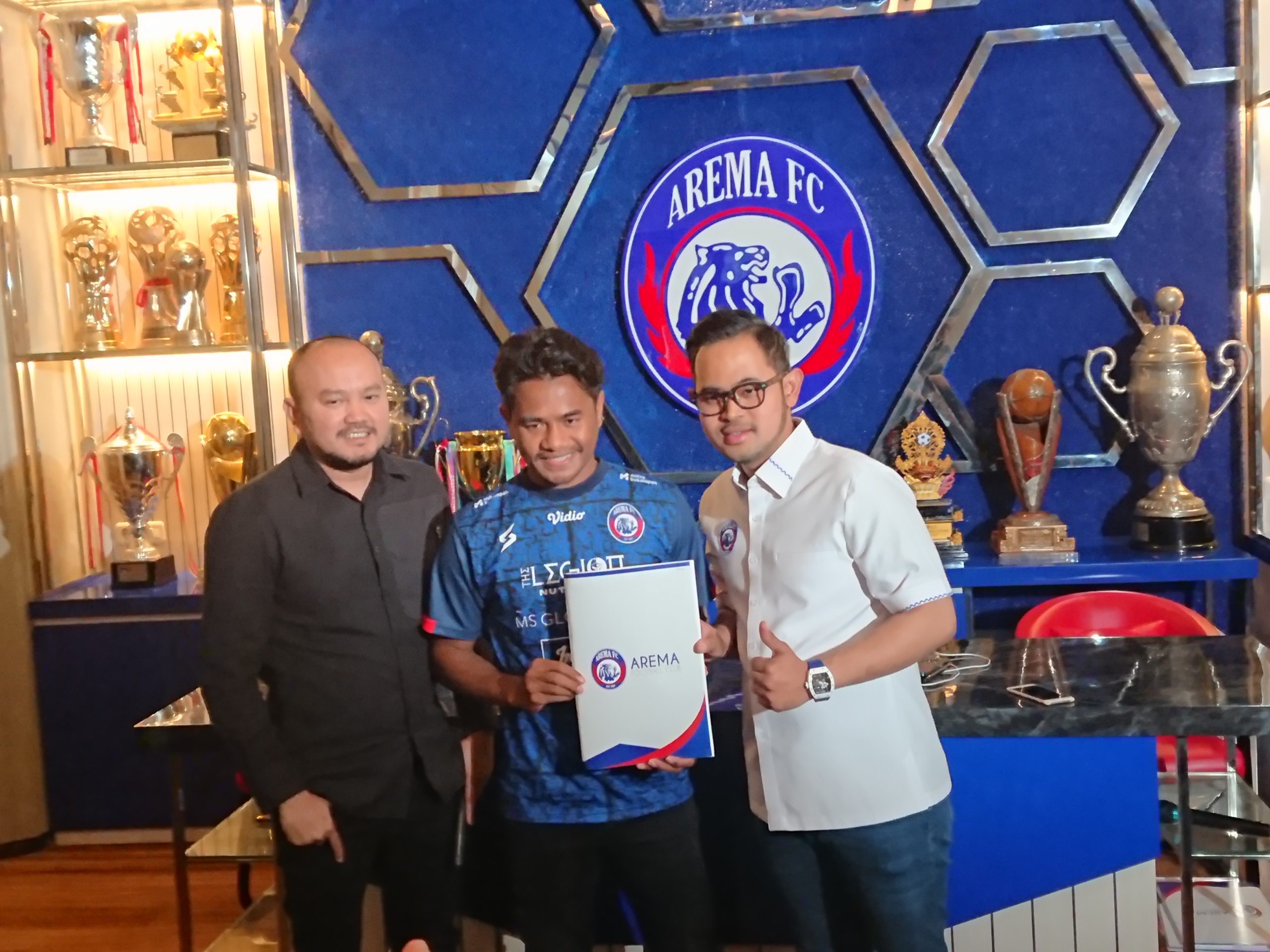 Ilhamudin Armaiyn Butuh Dua Menit Terima Pinangan Arema FC