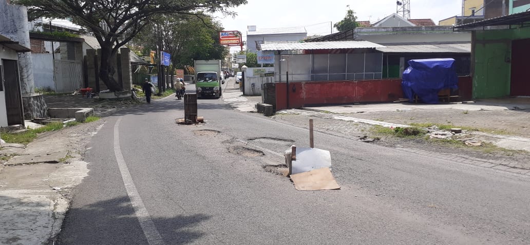 Banyak Protes Kondisi Jalan Rusak di Malang, Dinas PU: Anggaran Insidentil Sudah Habis
