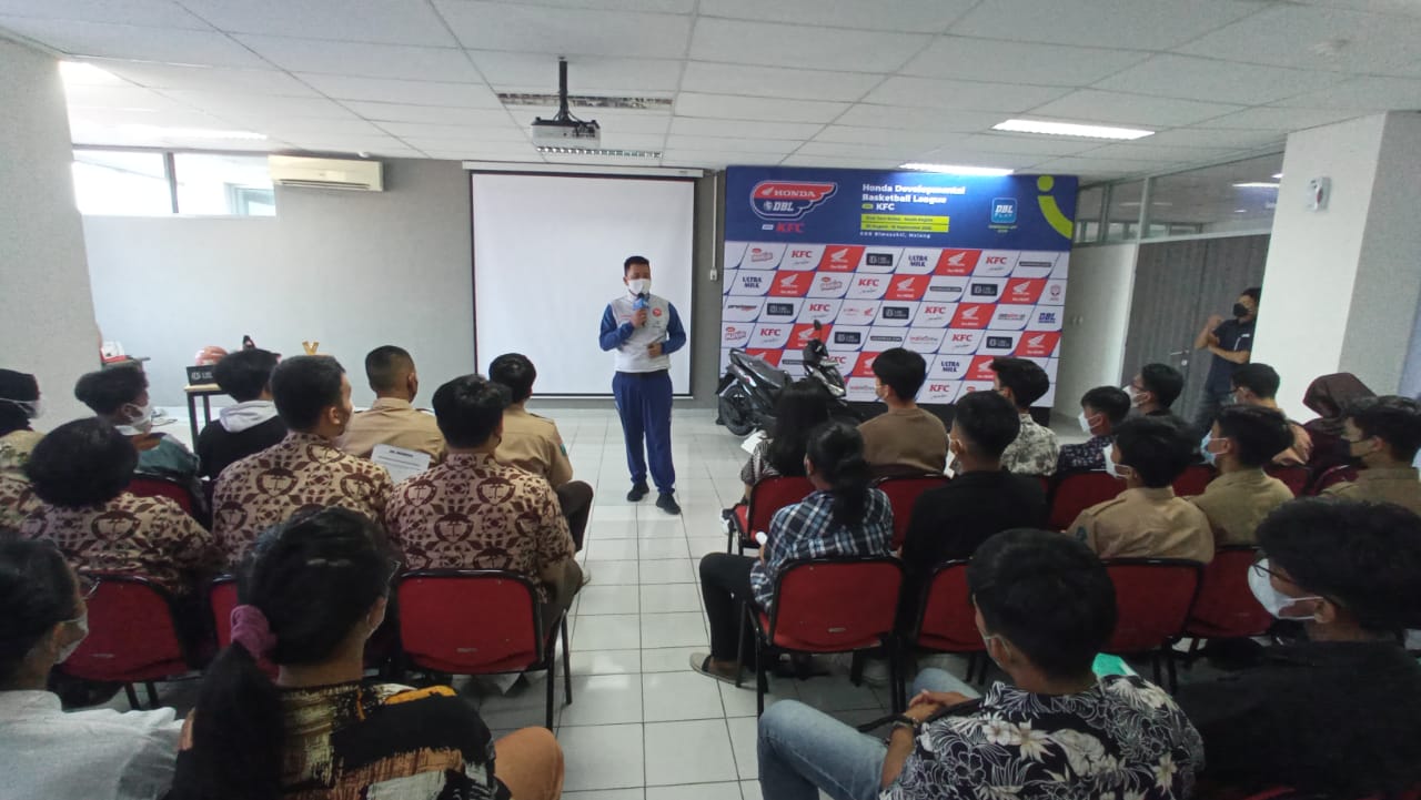 Peserta Honda DBL East Java Series South Region Diberikan Edukasi #Cari_Aman