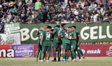 Skuad Komplet, Persebaya Ambisi Curi Poin di Kandang Arema FC