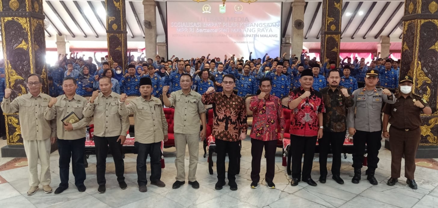 PWI Malang Raya Gandeng Basarah Edukasi Kades se Kabupaten Malang Kenali Literasi Media