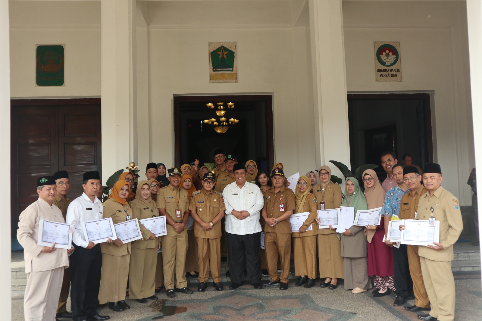 Berhasil Terapkan PBLHS, 20 Sekolah di Kota Malang Dapat Penghargaan Adiwiyata