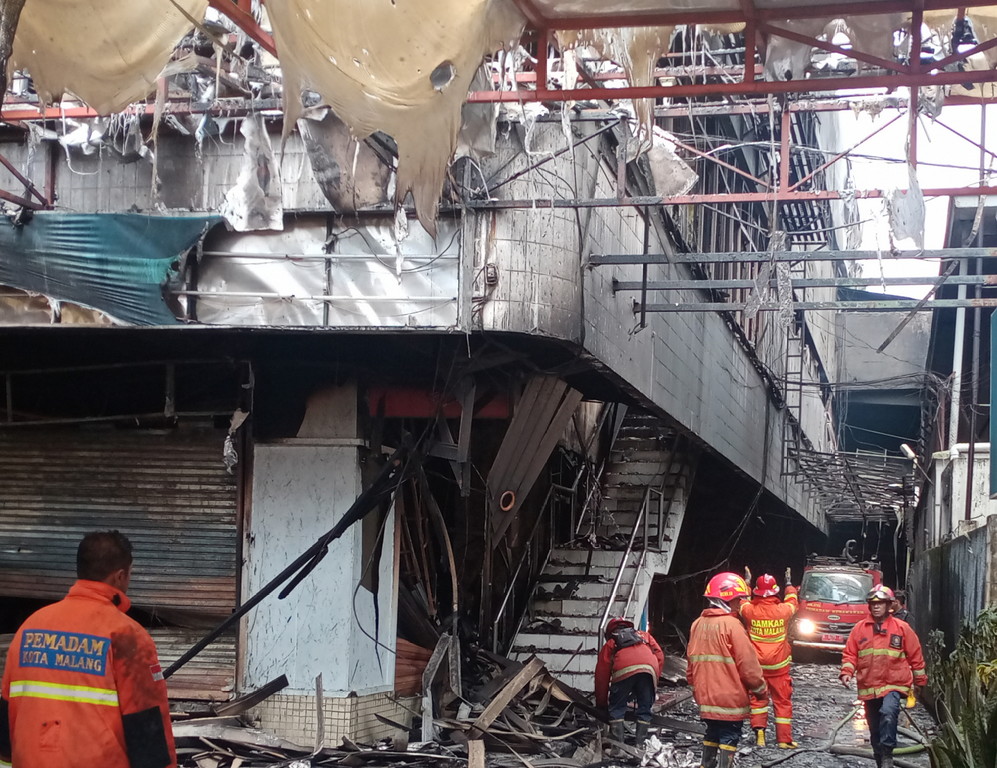 Malang Plaza Terbakar, Pemilik Stan Ngaku Merugi Hingga Ratusan Juta Rupiah
