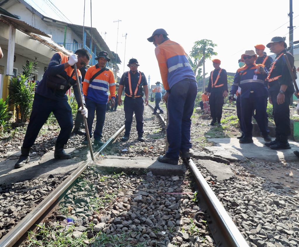 Antisipasi Kecelakaan, PT KAI Tutup Tiga Perlintasan Liar