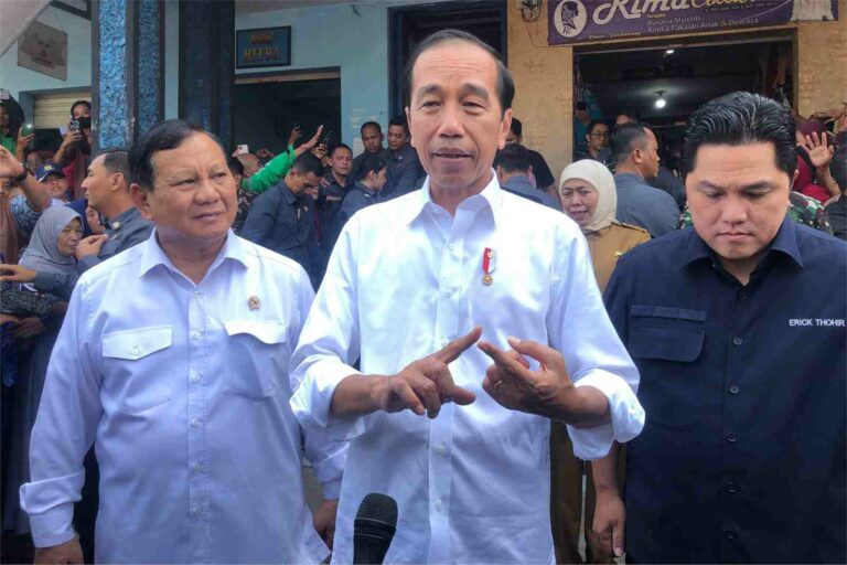Kunjungan Kerja ke Malang, Jokowi Pantau Harga Sembako Pasar
