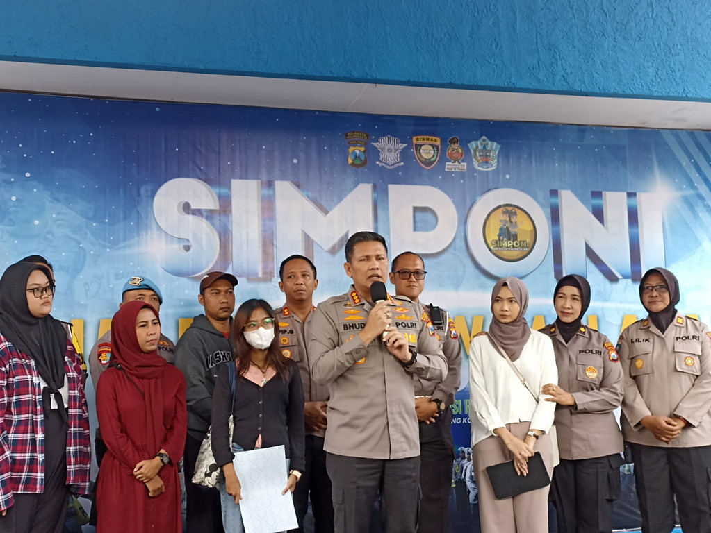Bantu Masyarakat Dapat Layanan SIM, Polresta Malang Kota Launching ‘SIMponi’