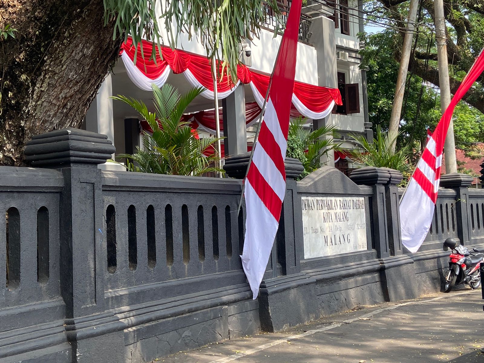 Dewan Ogah Ikut Pembongkaran Pagar Kantor DPRD Kota Malang