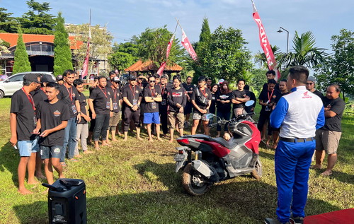 Serunya Kumpul Bareng Komunitas Motor Honda Bikers Adventure Camp