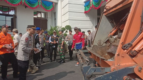 658 Botol Miras Dimusnahkan di Balai Kota Malang