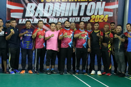 Lintas Instansi Adu Smash di Turnamen Kapolresta Malang Kota Cup 2024