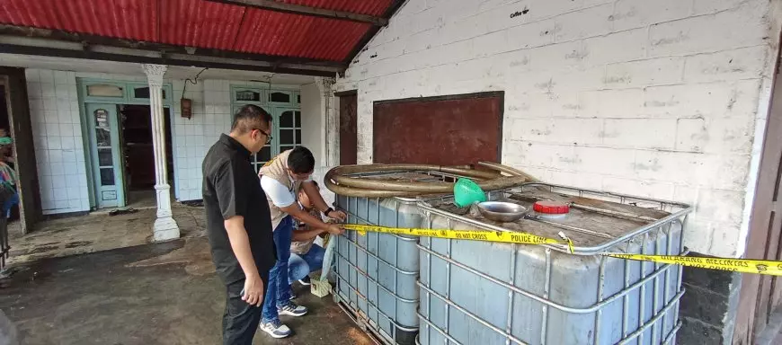 Polres Malang Dalami Home Industri Minyak Goreng Ilegal di Wajak