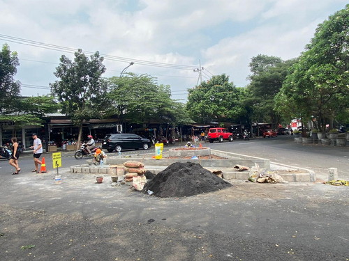 Tambah RTH, DLH Kota Malang Bikin Taman Monumen Bola di Simpang Jalan Gajahmada