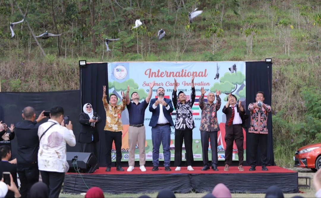 International Summer Camp Innovation 2024, Ruang Bertukar Pikiran Ciptakan  Inovasi Kreatifitas Ilmiah