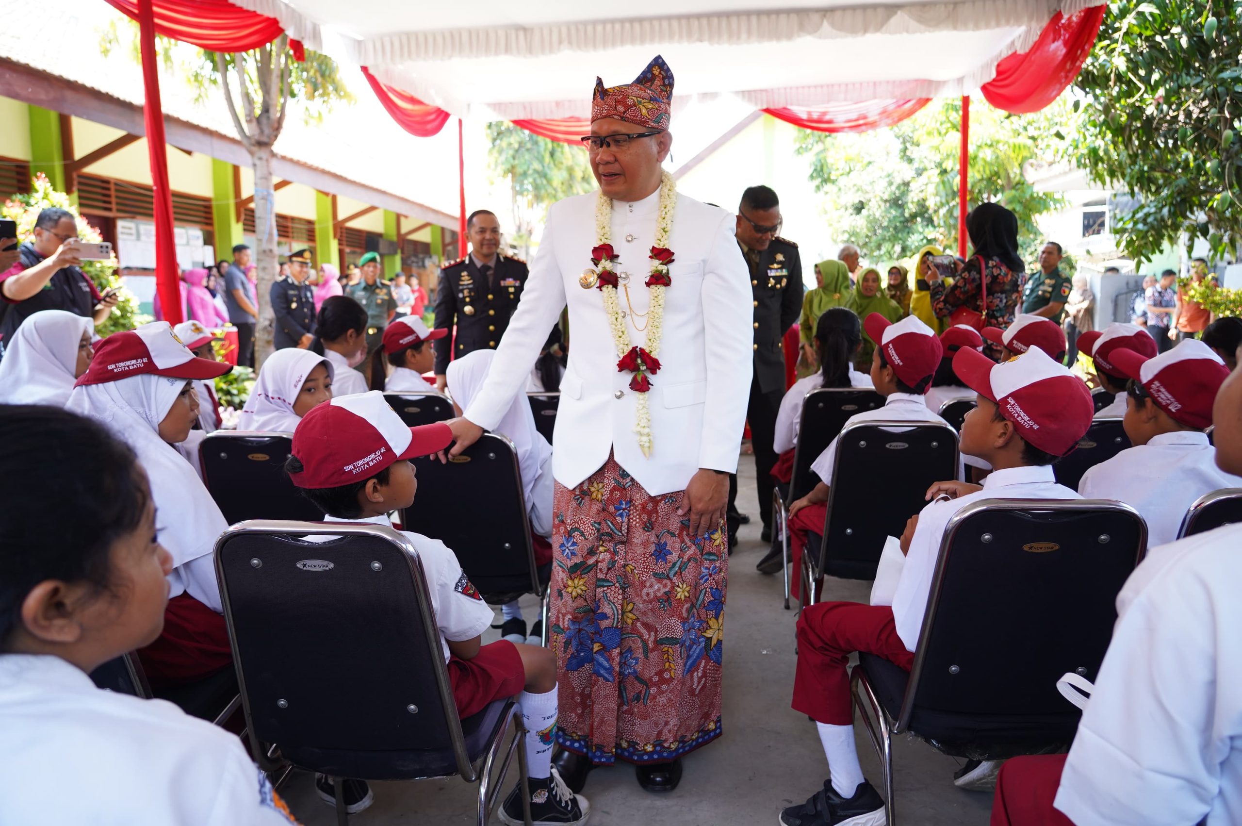 Peluncuran Program Makan Bergizi Gratis Diawali dari SDN 3 Torongrejo Kota Batu