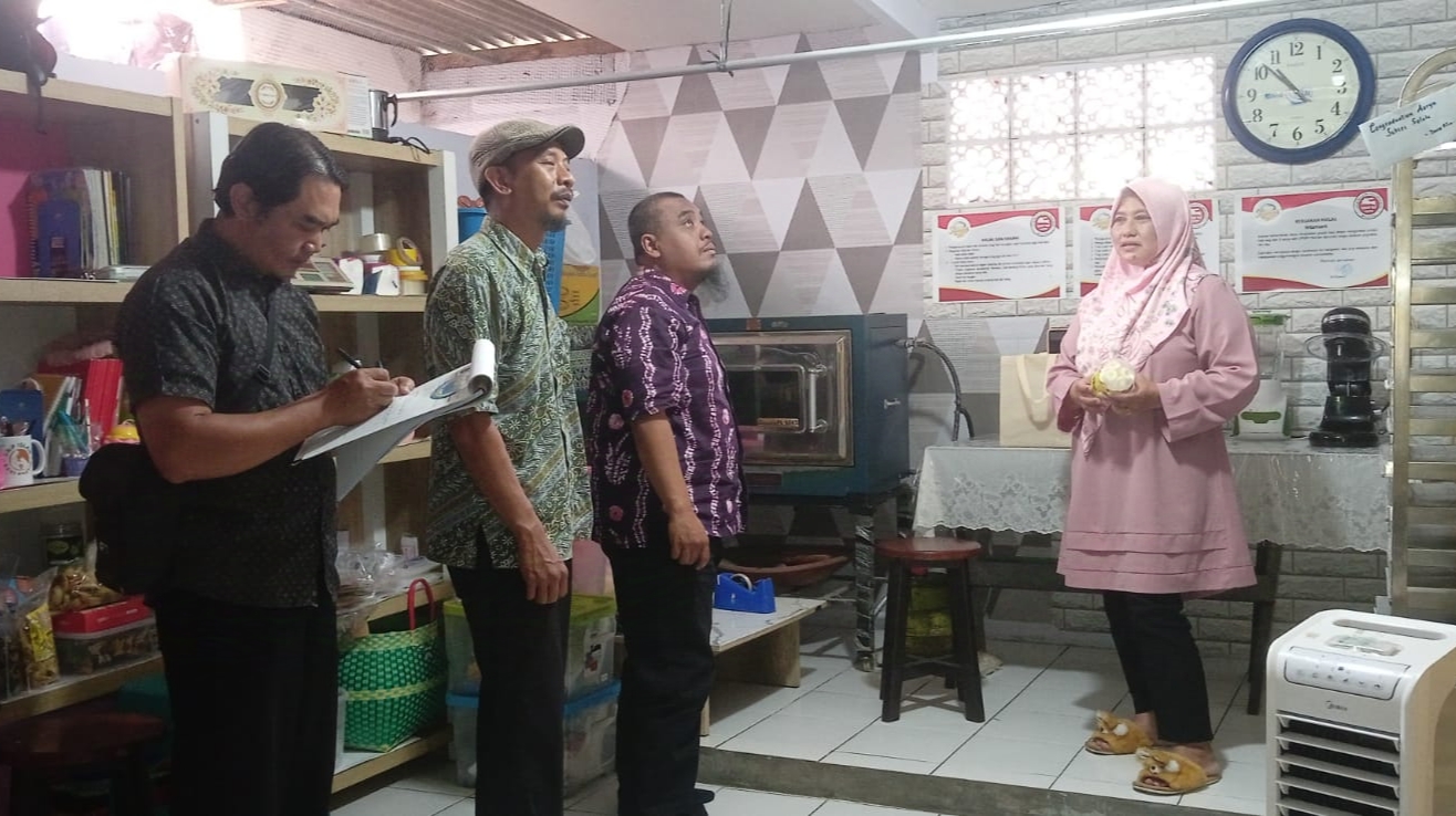 Rutin Lakukan Kunjungan PIRT, Dinkes Batu Pastikan Produk Pangan Aman dan Bermutu