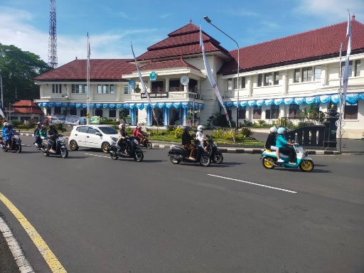 Scoopy Velocreativity: Kartini Muda Tampil Stylish dan #Cari_Aman di Jalanan Malang