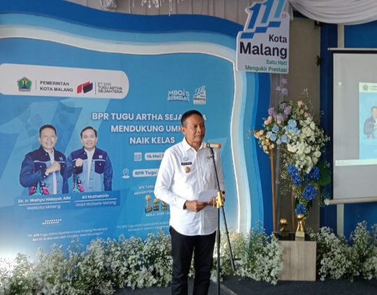 Wali Kota Malang Serahkan 111 Bantuan Tabungan UMKM dari BPR Tugu Artha