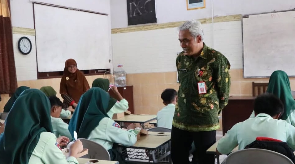 Sekolah Unggulan Masih Diminati, 3.608 Lulusan SMP Berebut 1.626 Kursi SMA/SMK Negeri