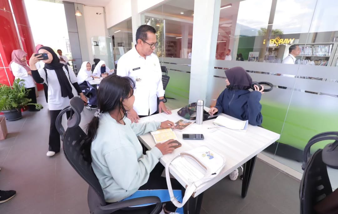 Canangkan Perpustakaan sebagai Destinasi Literasi Wisata