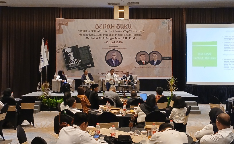 Puluhan Advokat Malang Bedah Buku, Kupas Tantangan Profesi di Era AI