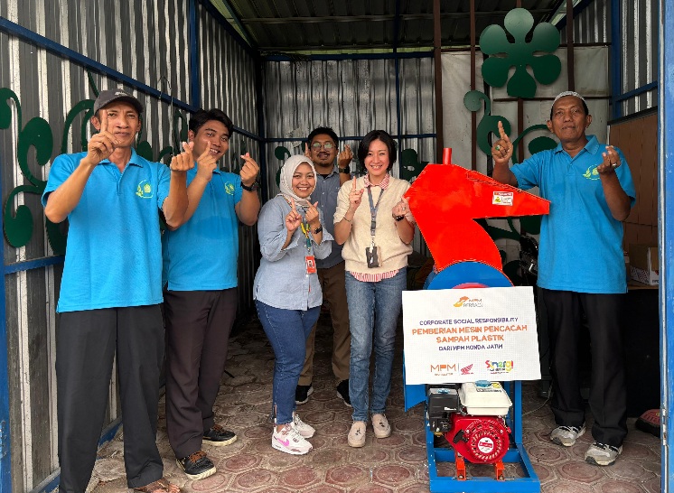 MPM Honda Jatim Donasikan Mesin Pencacah Sampah, Bantu Bank Sampah Lebih Produktif