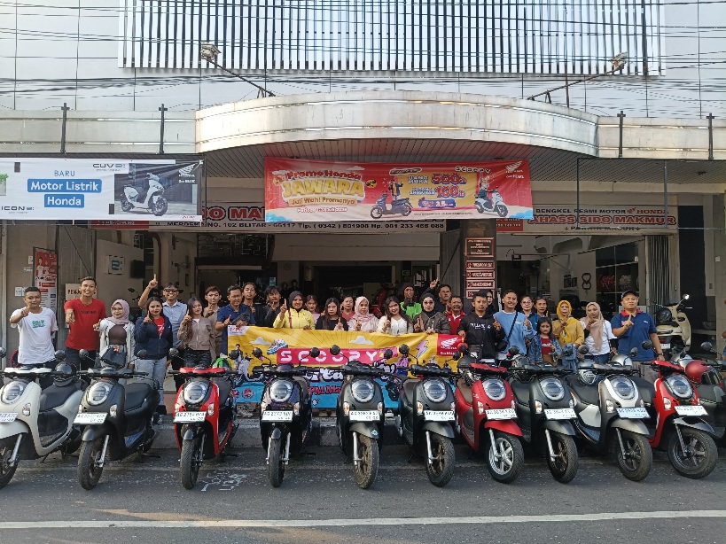Scoopy Velocreativity Blitar: Gaya Unik dan Kreativitas Warnai Rolling City
