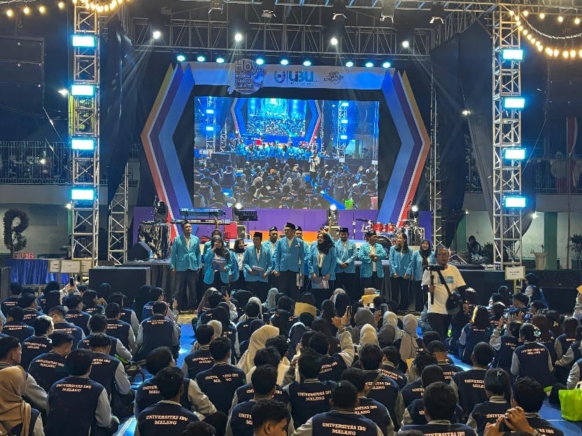 UIBU Gelar Yudisium Outdoor, 1.200 Mahasiswa Resmi Lulus dengan Suasana Heppie
