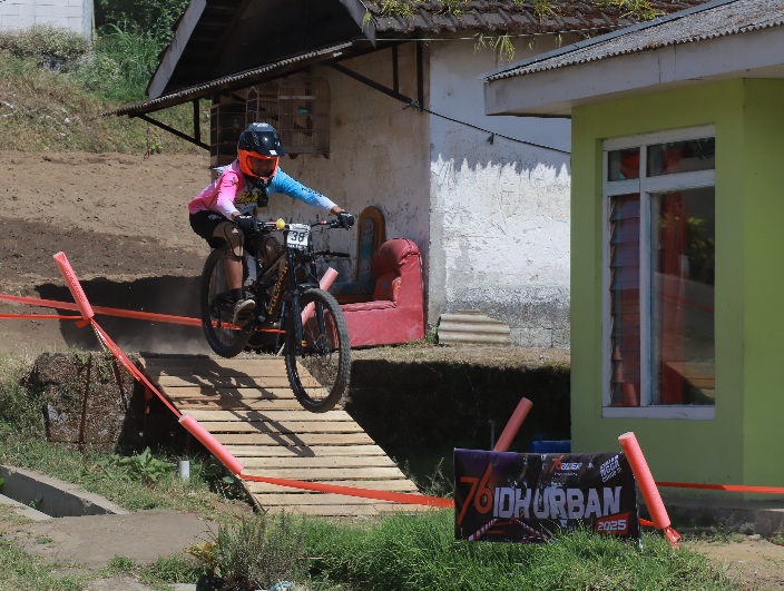 Andy Prayoga Kuasai Seeding Run 76 IDH URBAN 2025 di Pasuruan