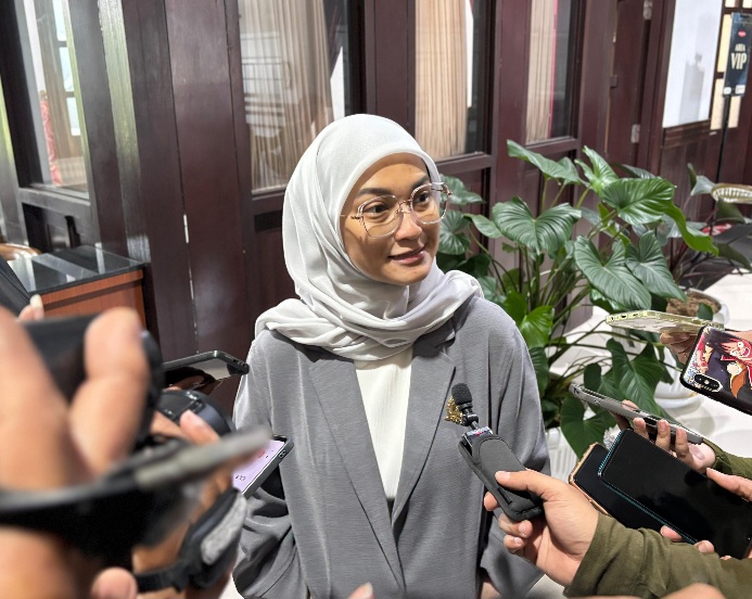 Dewan Tanggapi Keluhan Sopir Angkot Soal Keberadaan Trans Jatim