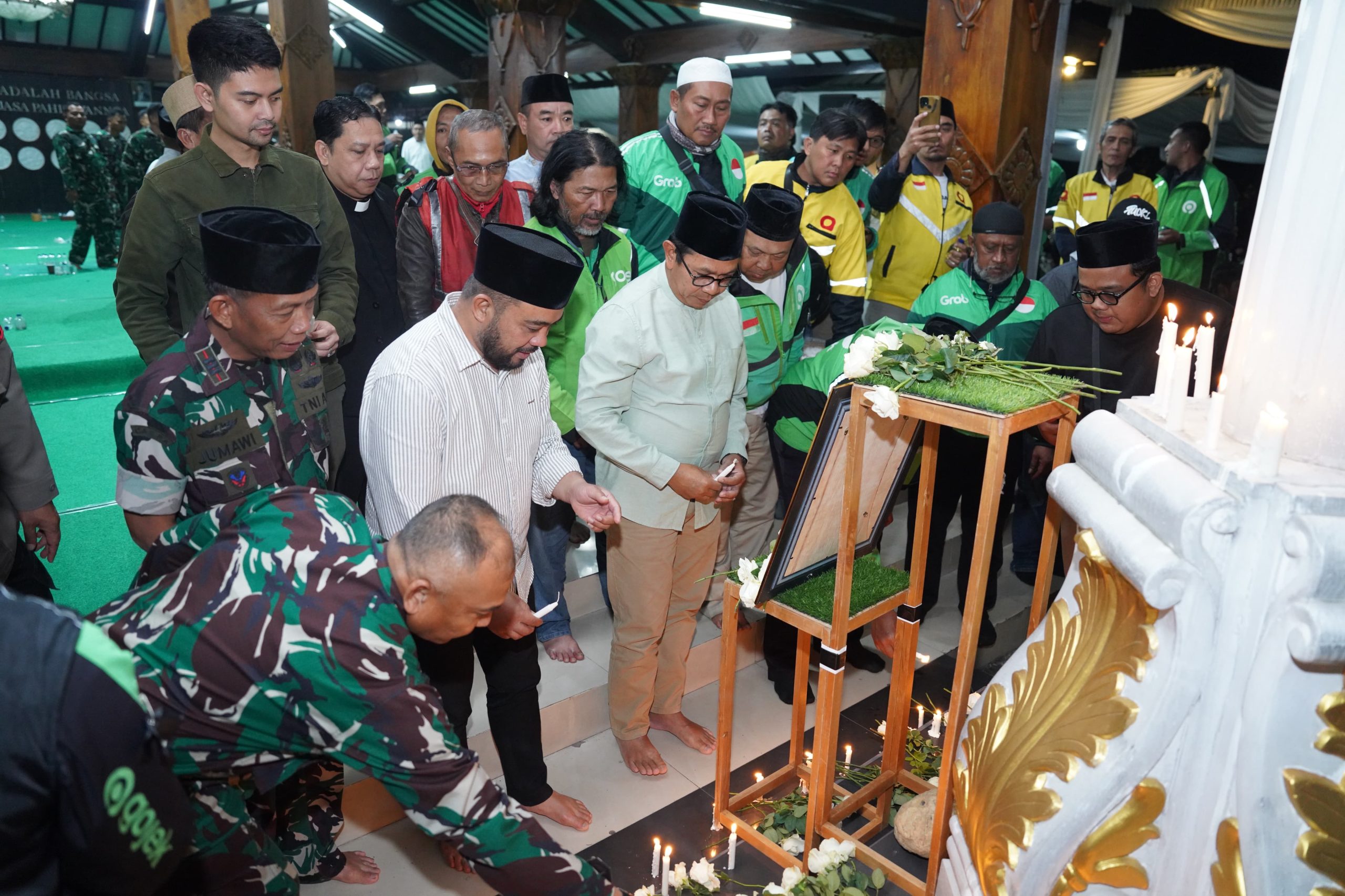 Doa Lintas Agama Mengenang Affan Kurniawan