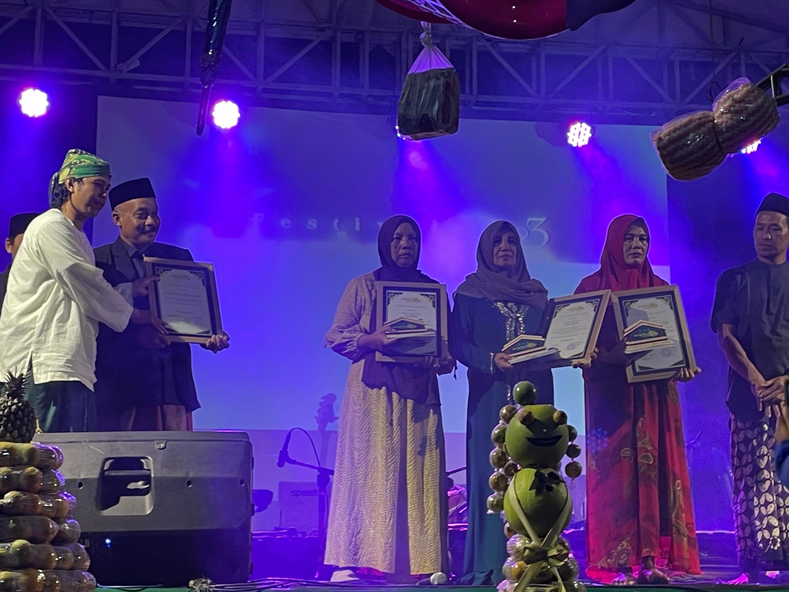 Anugerah Sekarbanjar 2025 Diberikan kepada Keluarga Pemerhati Sumber Serut Genting