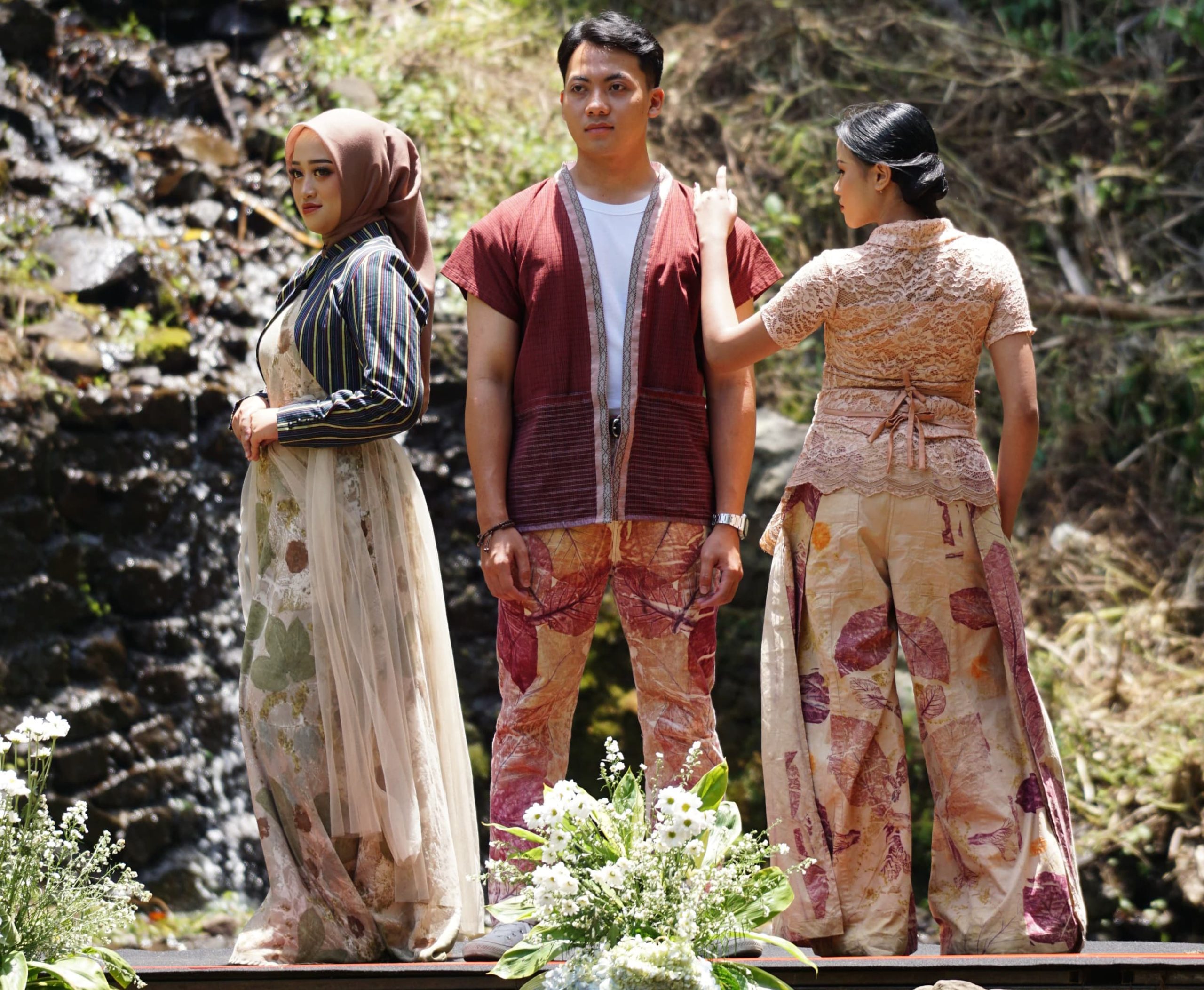 Fashion On The River, Peragaan Busana di Tengah Pesona Alam