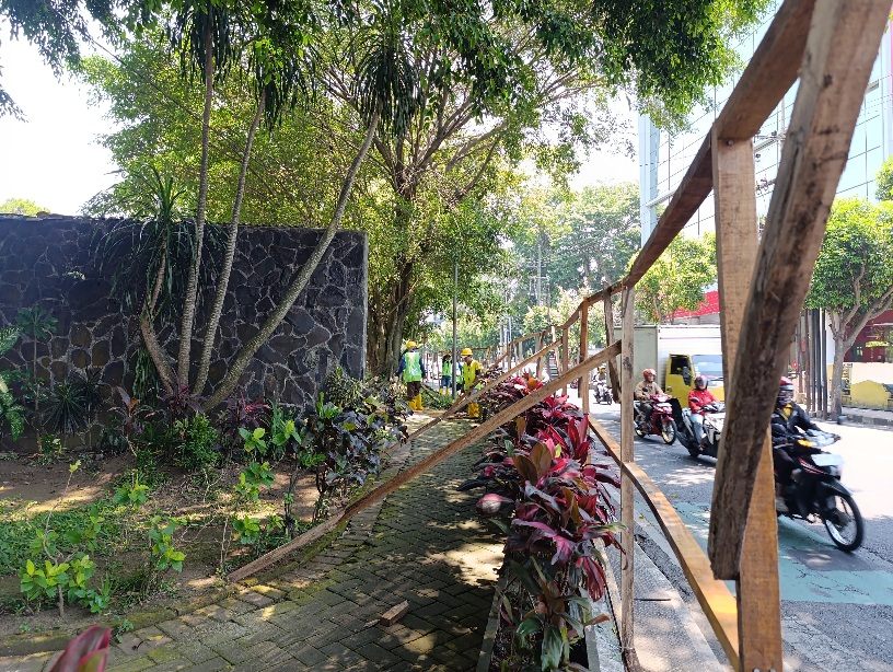 Mulai Dirombak, Siapkan Wajah Baru Alun-Alun Merdeka Kota Malang