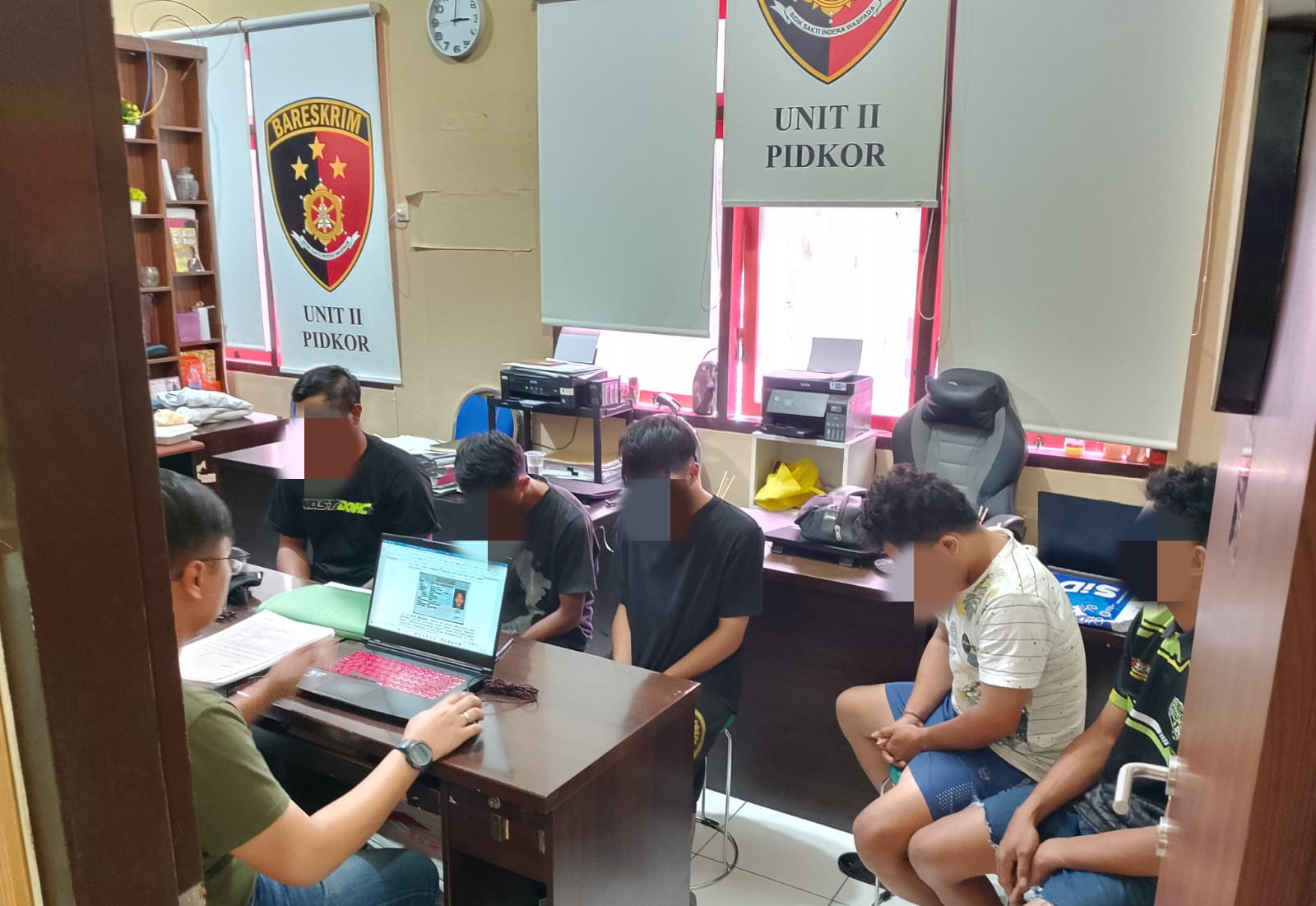 Polres Batu Ringkus 5 Tersangka Pengeroyokan