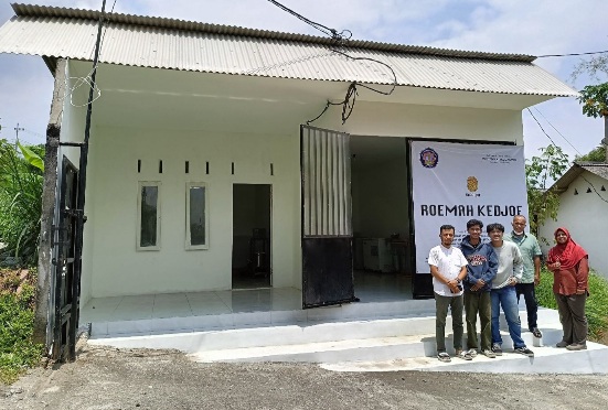 Polinema Kembangkan Aplikasi dan Renovasi Ruang Produksi Keju di KUB Mustarika Jaya Makmur Ngantang