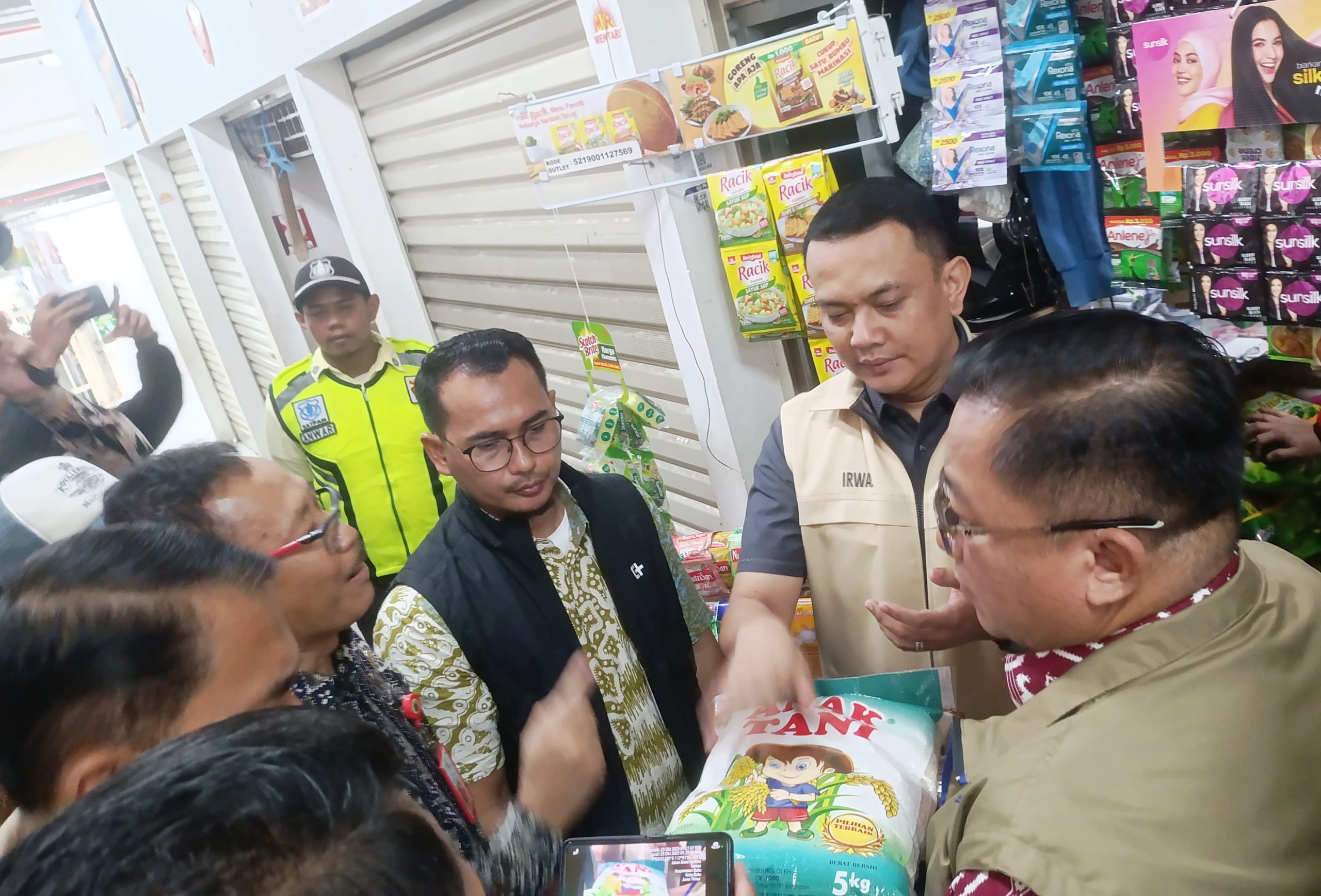 Harga Beras di Pasar Tradisional Dijual di Atas HET