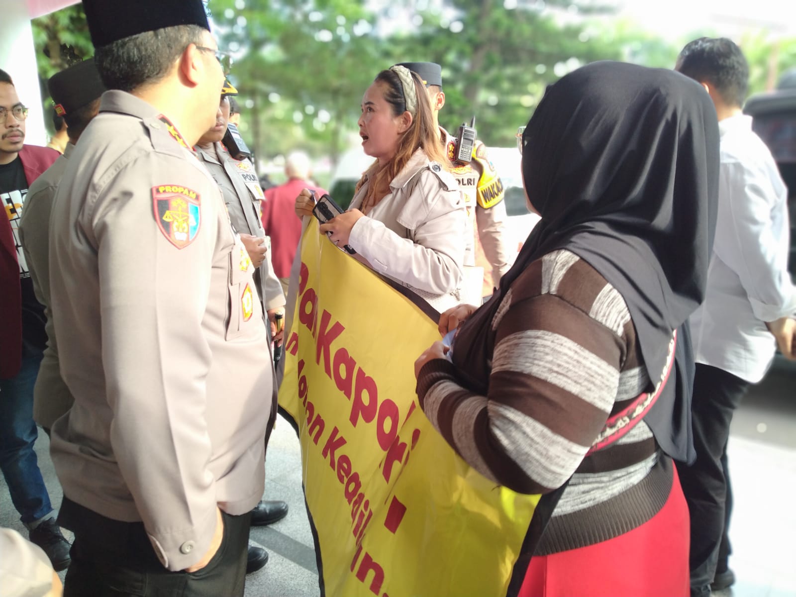 Korban KSU Unggul Makmur Minta Bantuan Kapolri Selesaikan Kasusnya