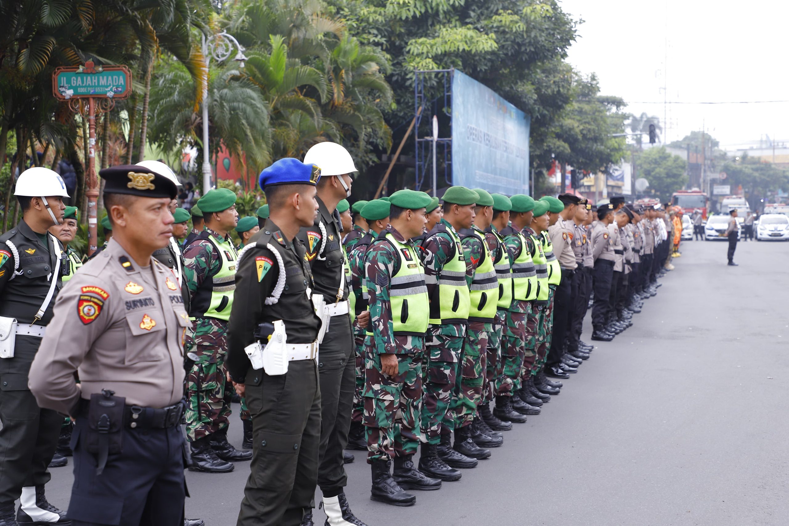Kemacetan dan Ancaman Bencana Jadi Tantangan Ganda saat Momen Libur Akhir Tahun