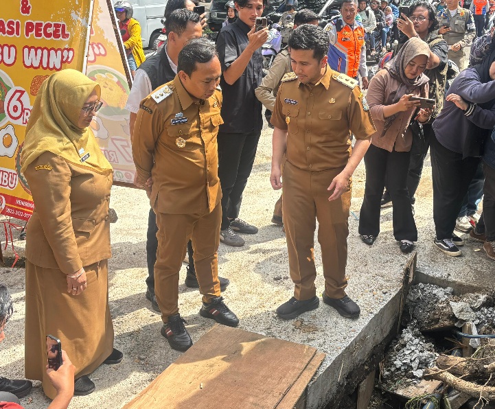 Cek Langsung Proyek Drainase Soehat, Wagub Jatim Beri Catatan
